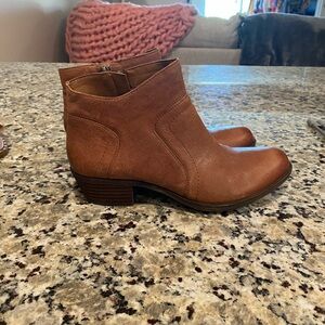 Lucky Brand Brolley ankle boots in a brown color with a leather upper
